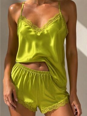 VICTORIA'S SECRET LIME GREEN LACE PAJAMA SET Y2K SIZE SMALL